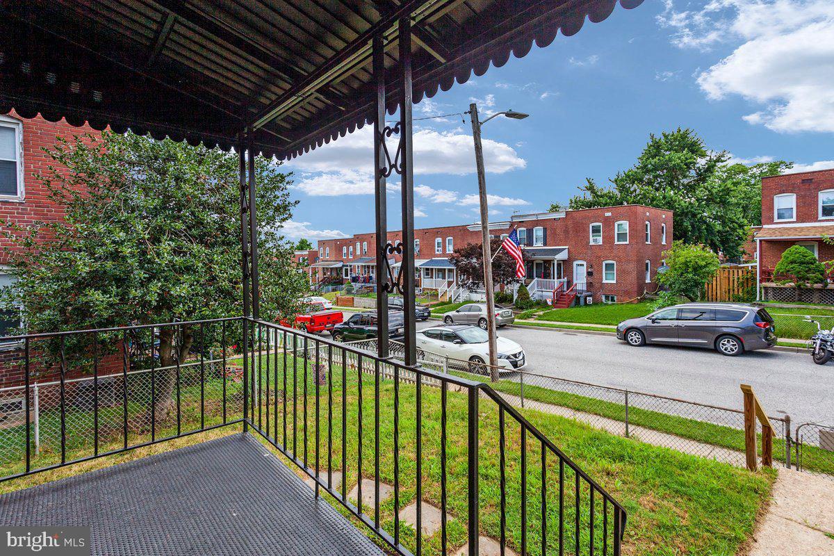 ARUNDEL VILLAGE - Residential Lease