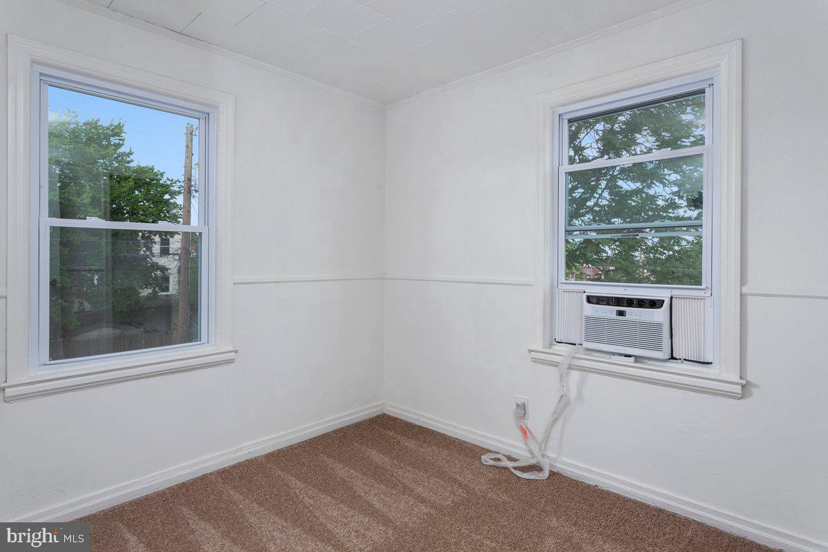 ARUNDEL VILLAGE - Residential Lease