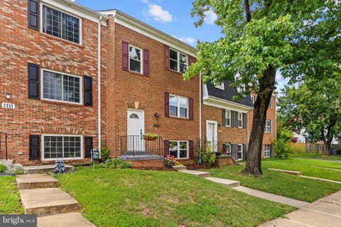 Townhouse For Sale - 1113 Thomas Jefferson Place<br/> FREDERICKSBURG, VA 22405