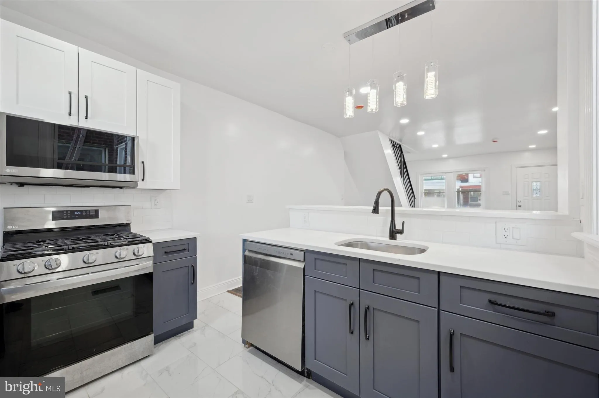 Philadelphia, Pennsylvania 19138, United States, 3 Bedrooms Bedrooms, ,2 BathroomsBathrooms,Residential,Active,29129