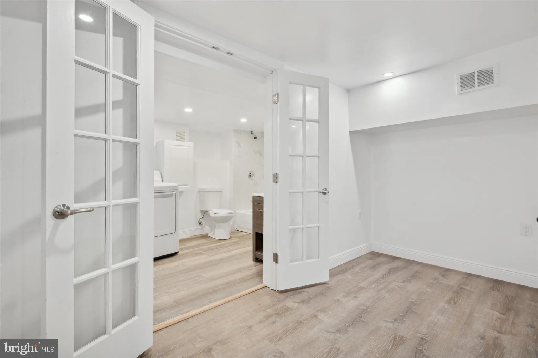 Philadelphia, Pennsylvania 19138, United States, 3 Bedrooms Bedrooms, ,2 BathroomsBathrooms,Residential,Active,29129