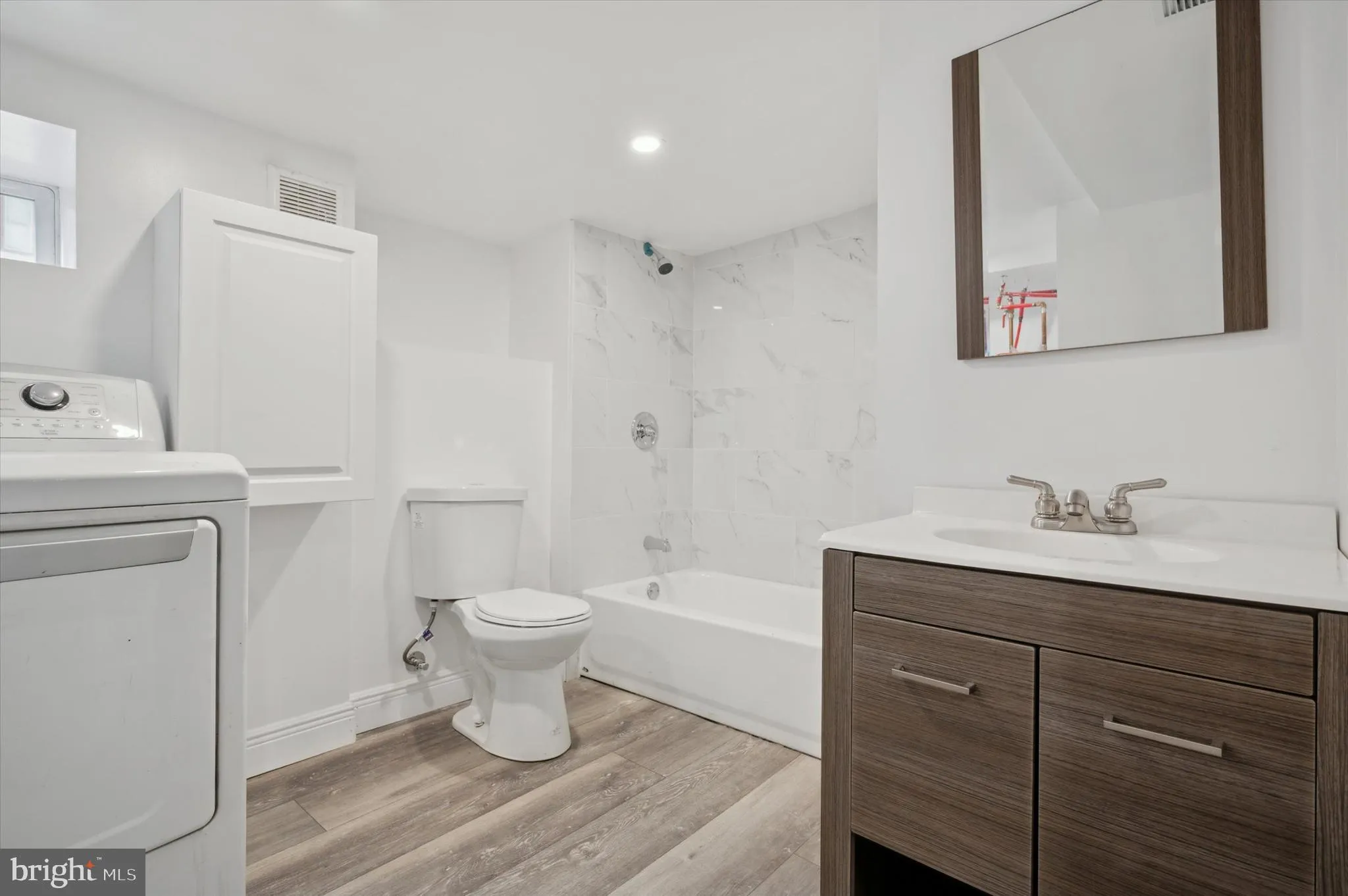 Philadelphia, Pennsylvania 19138, United States, 3 Bedrooms Bedrooms, ,2 BathroomsBathrooms,Residential,Active,29129