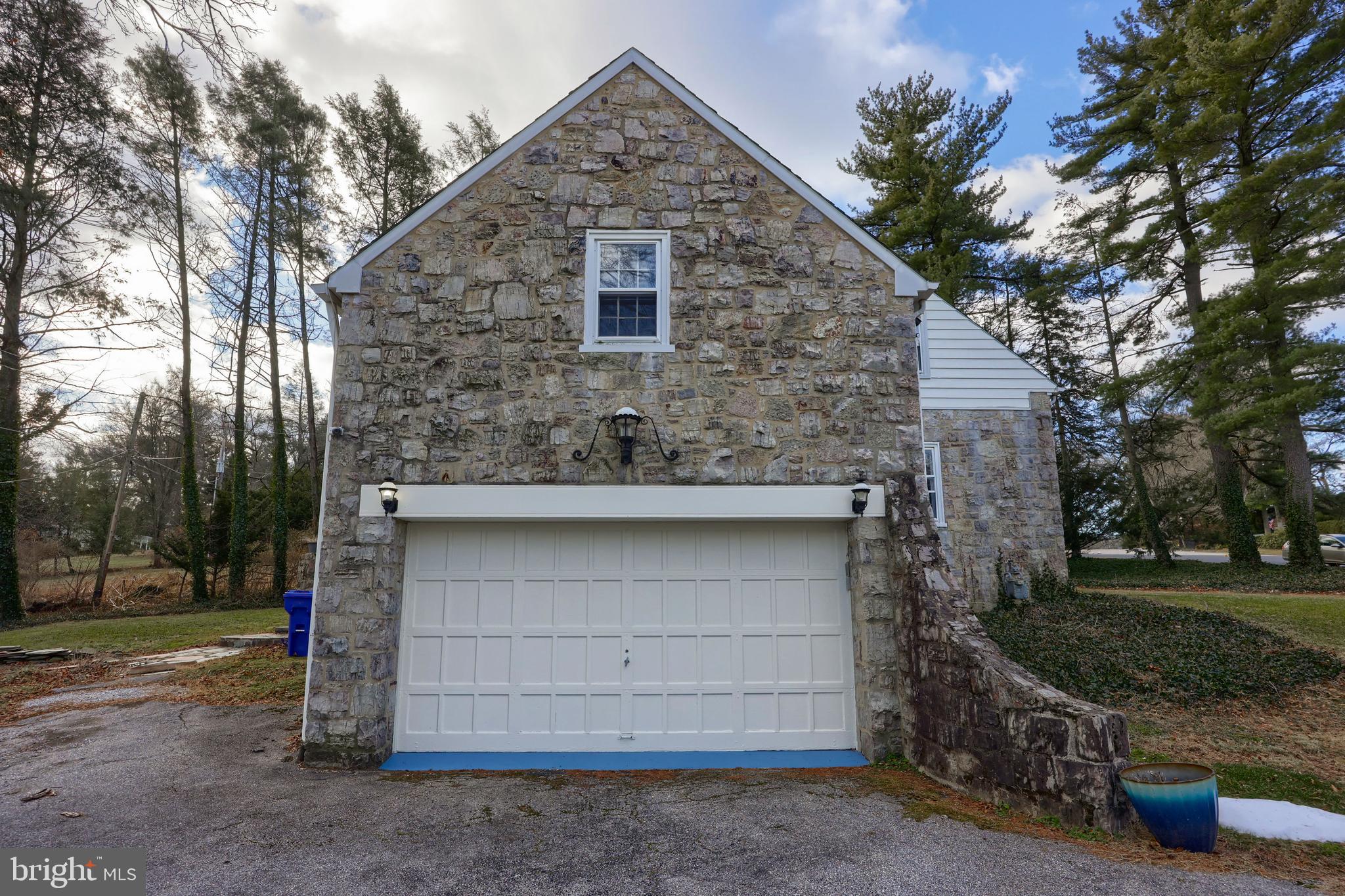 WYNDHAM HILLS - Residential