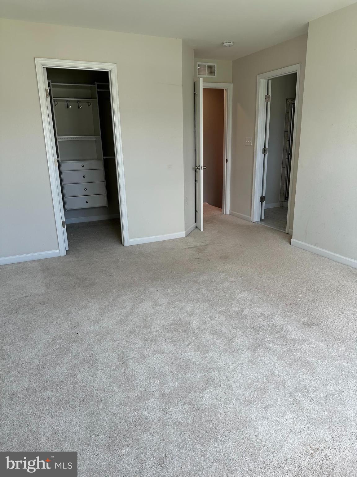 BRIAR RUN - Residential Lease