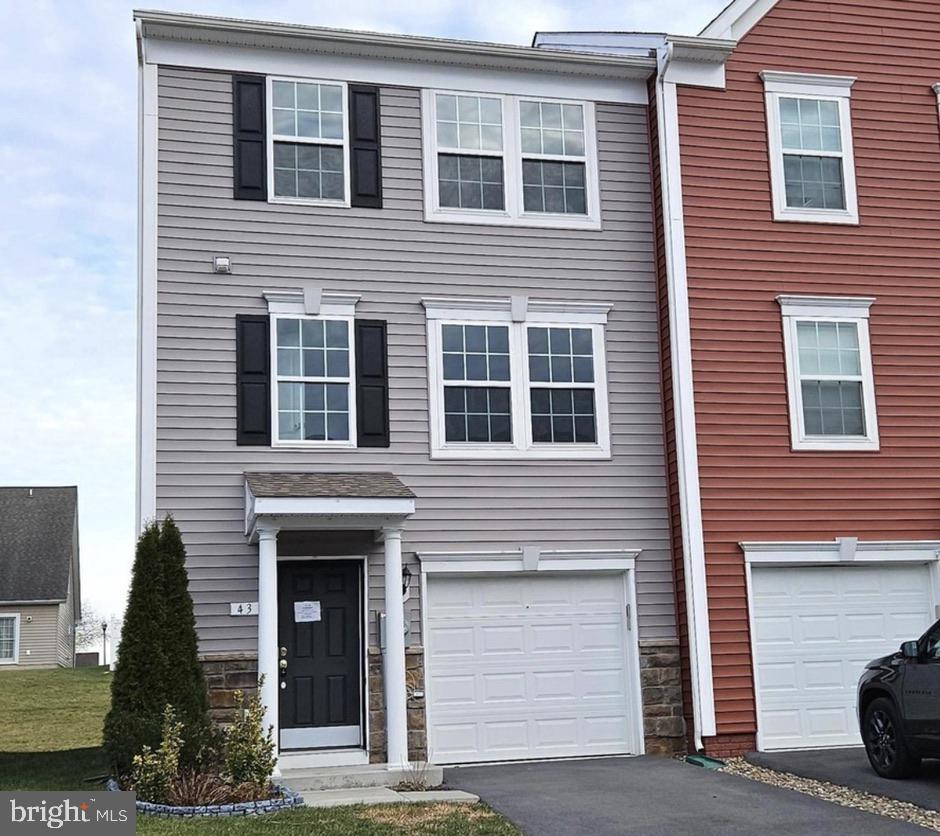 Newer 3-level, end-unit townhome for rent in a great location in Ranson! Just built in 2020, this home features 3 beds, 2 full baths, 2 half baths, an open concept with a spacious living room, and a finished basement with an oversized rec room. Close to local schools, shops, and restaurants, this neighborhood is just off Routes 9 and 340 and is a prime location for commuters and those who want to be close to the necessities. **More property updates, details, and professional photos coming soon! **TENANTS PAY ALL UTILITIES. TENANTS MUST OBTAIN RENTERS INSURANCE. PETS ALLOWED ON A CASE BY CASE AS APPROVED BY OWNERS. NO SMOKING. FIRST MONTH'S RENT AND SECURITY DEPOSIT DUE TO SECURE LEASE.