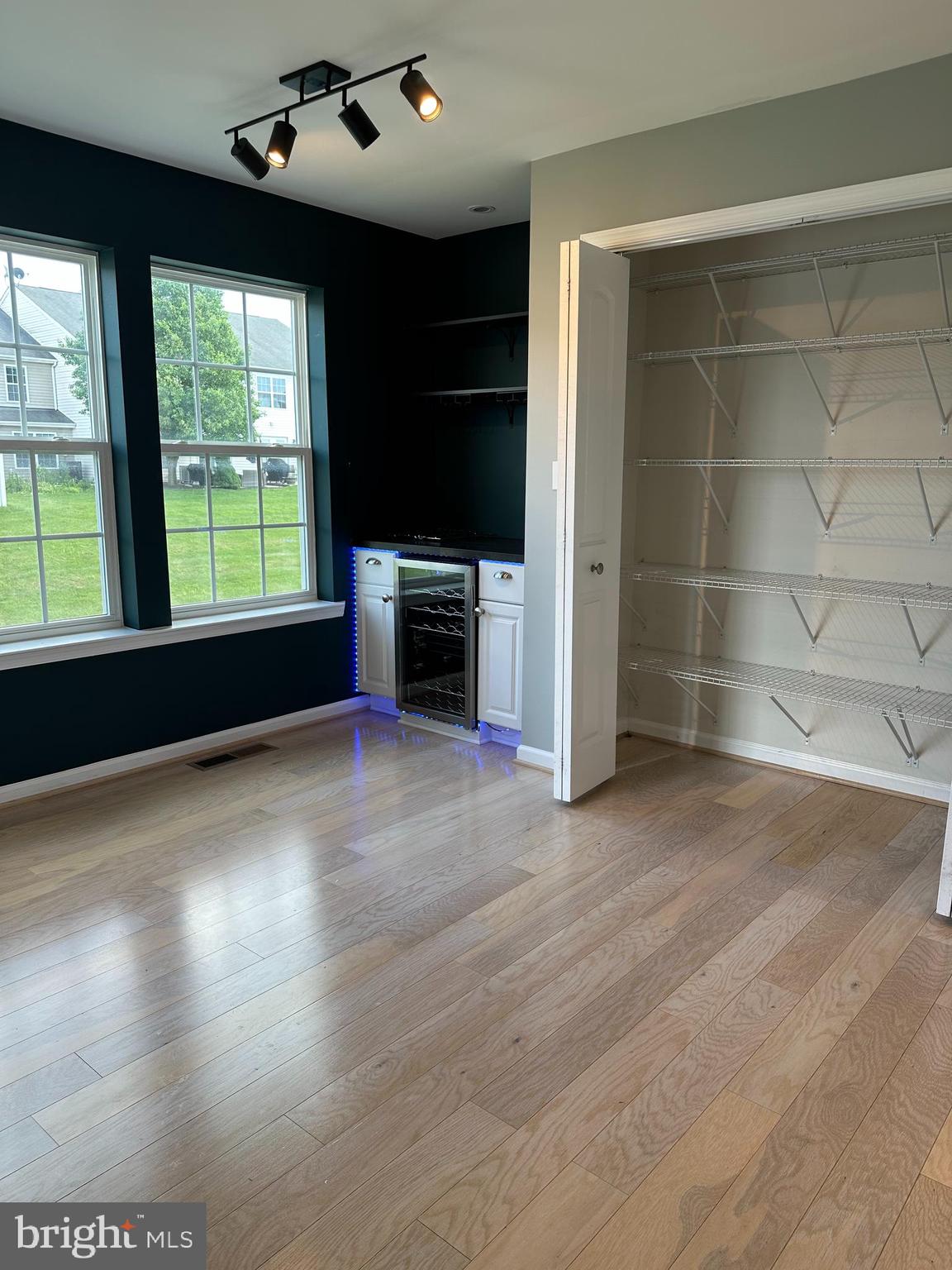 BRIAR RUN - Residential Lease