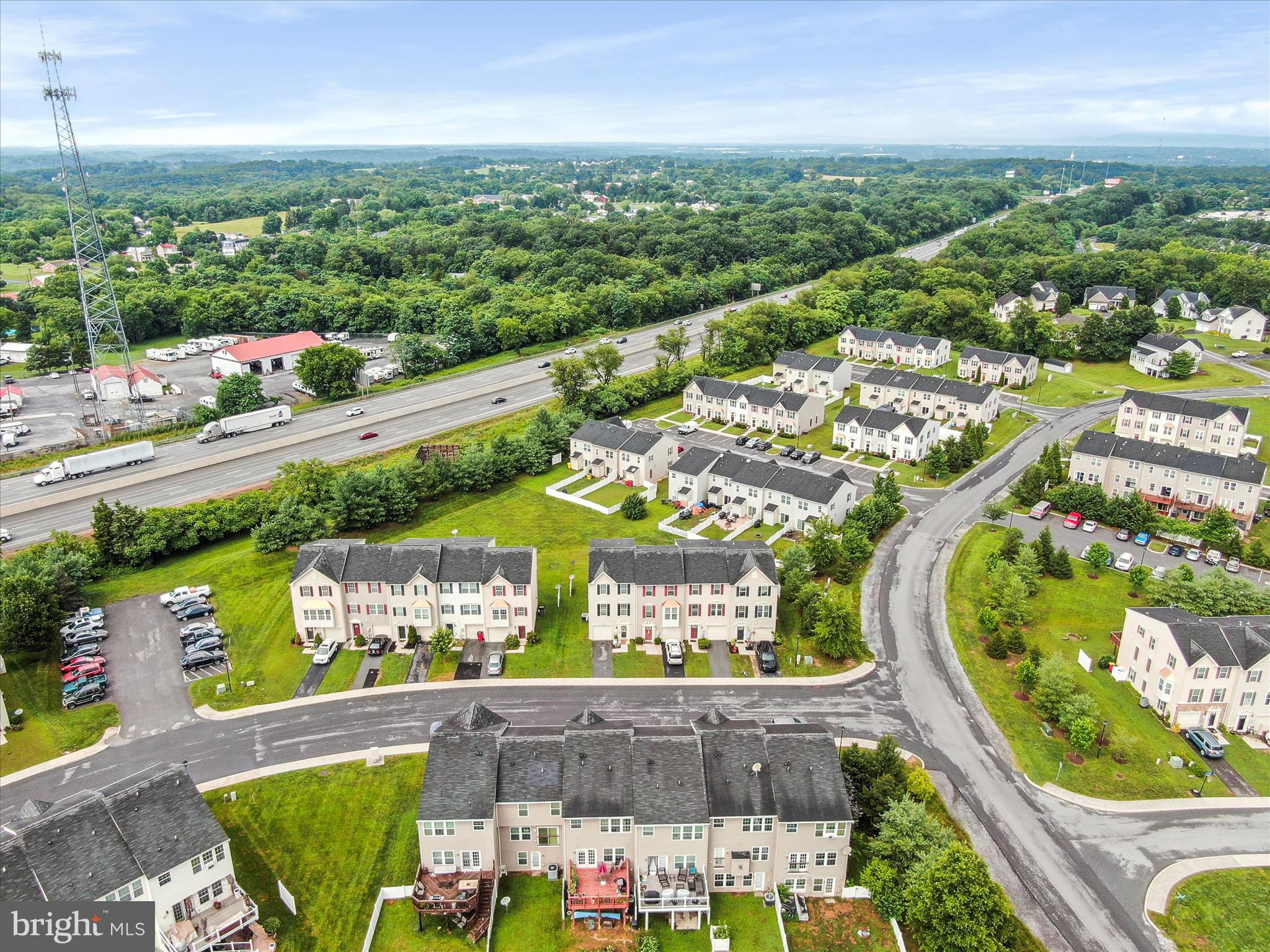 BROOKFIELD - Residential