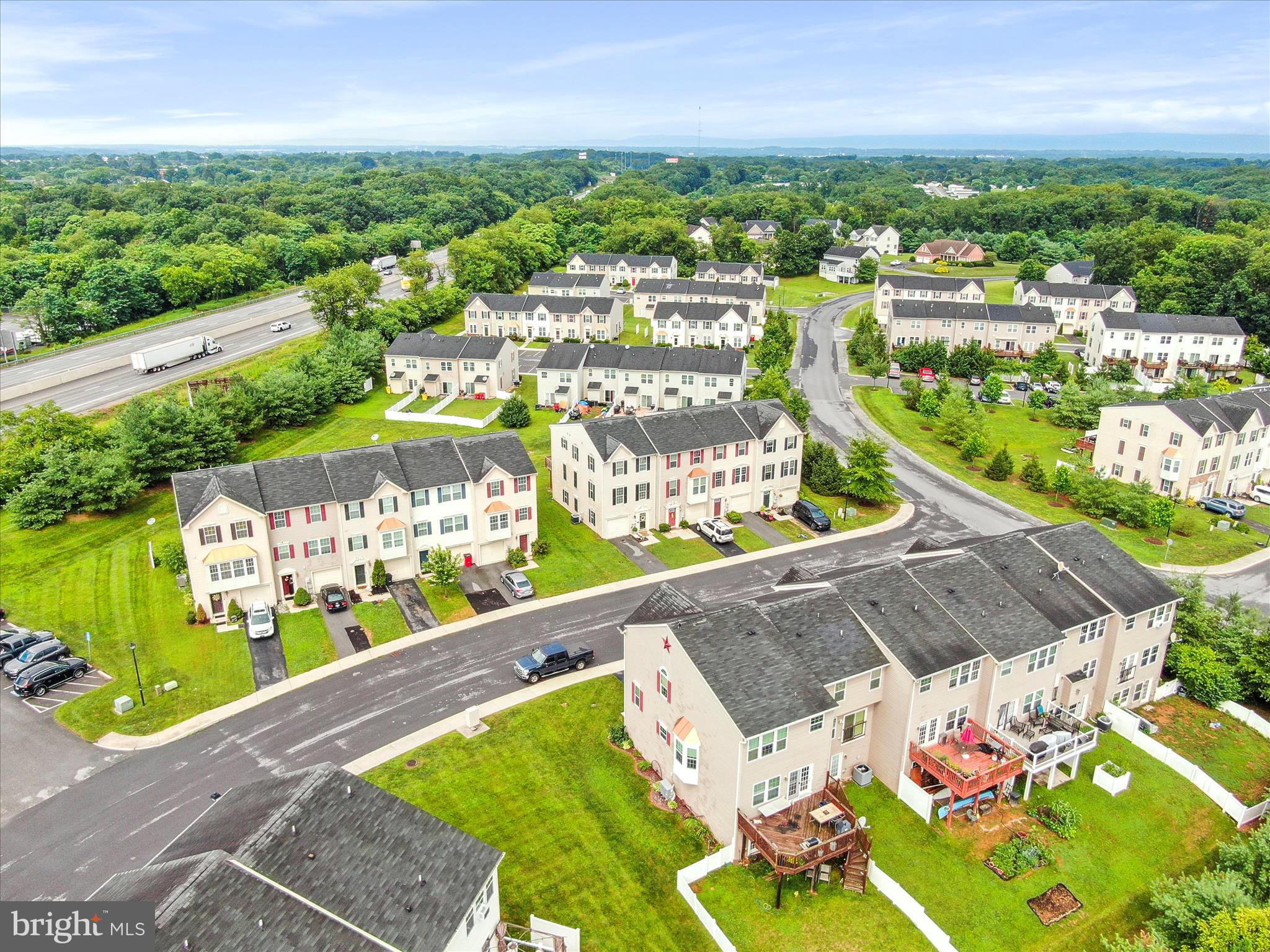 BROOKFIELD - Residential