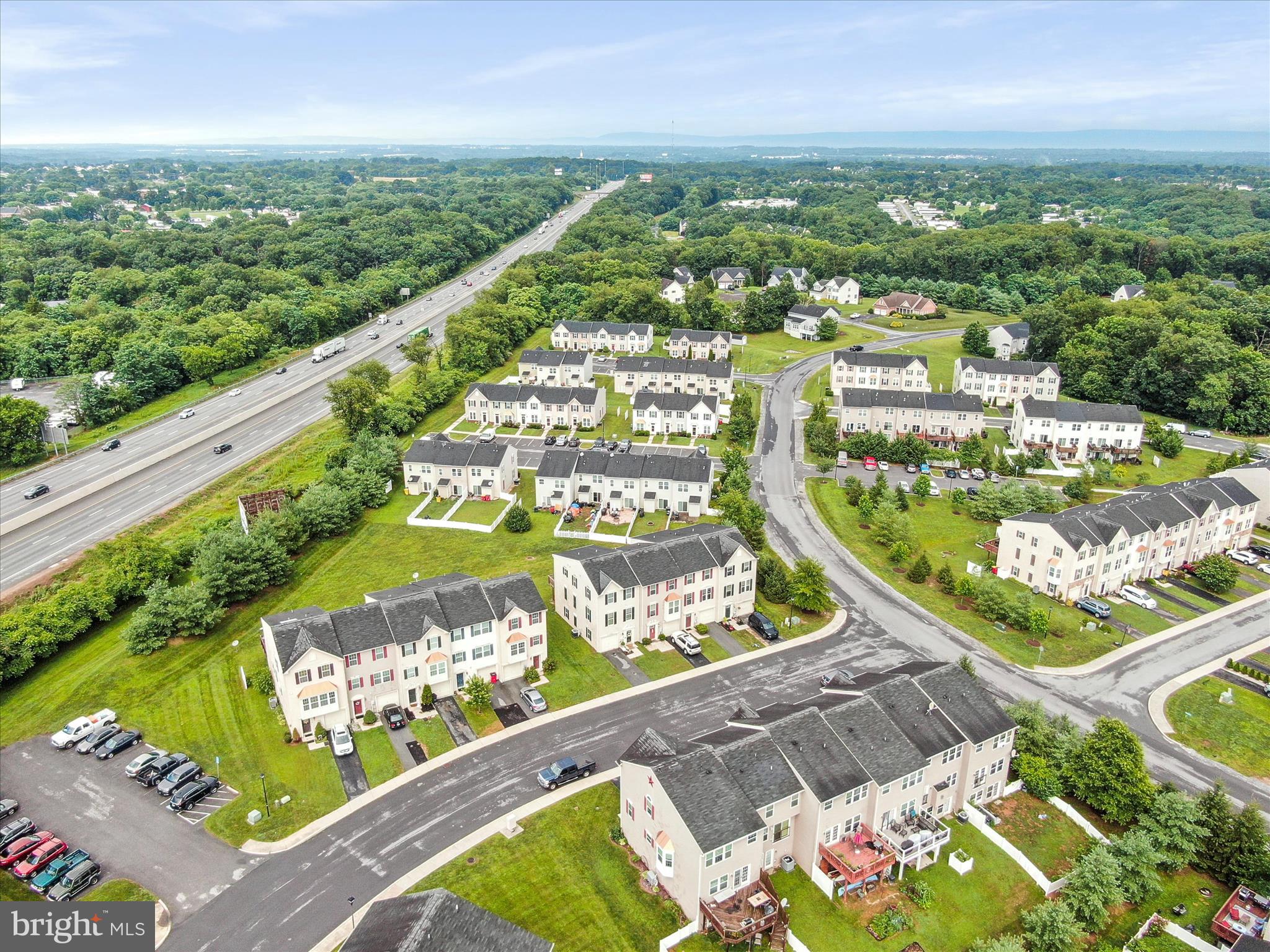 BROOKFIELD - Residential