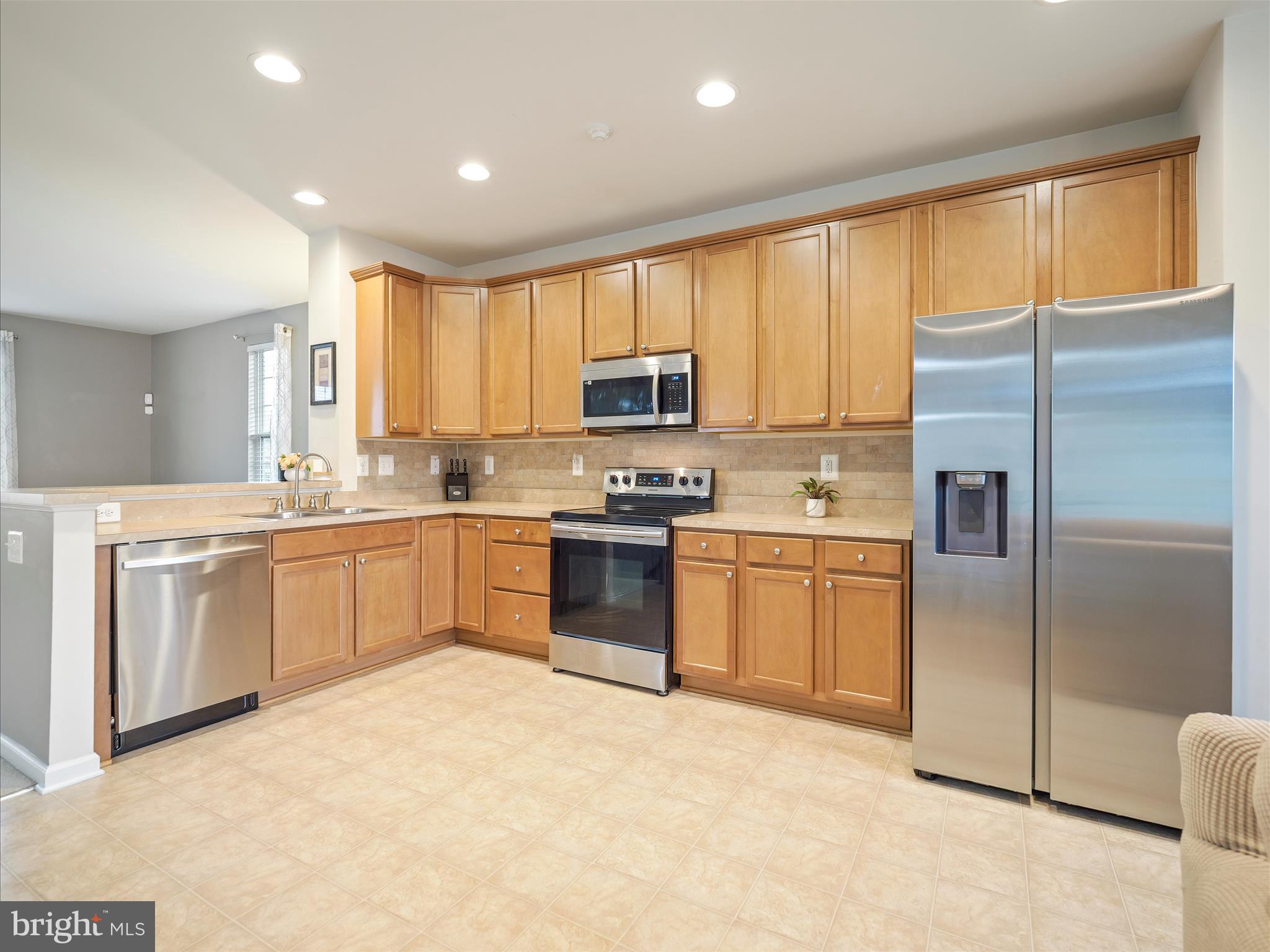 BROOKFIELD - Residential