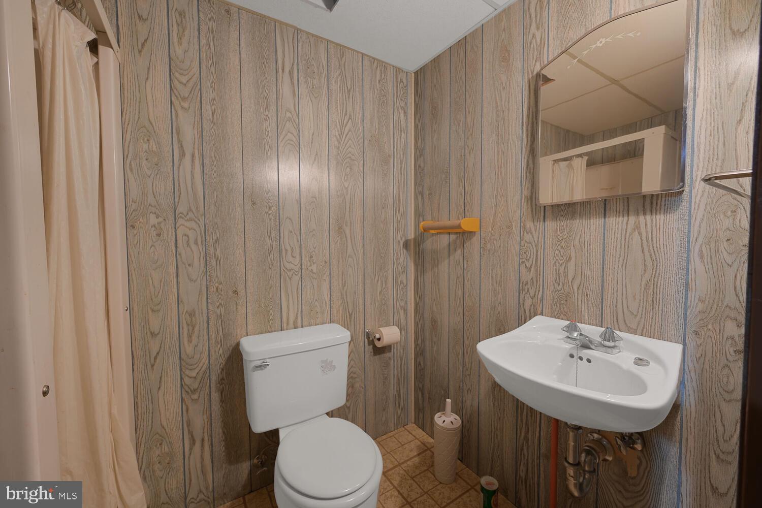 BELLS MILL VILLAGE - Residential