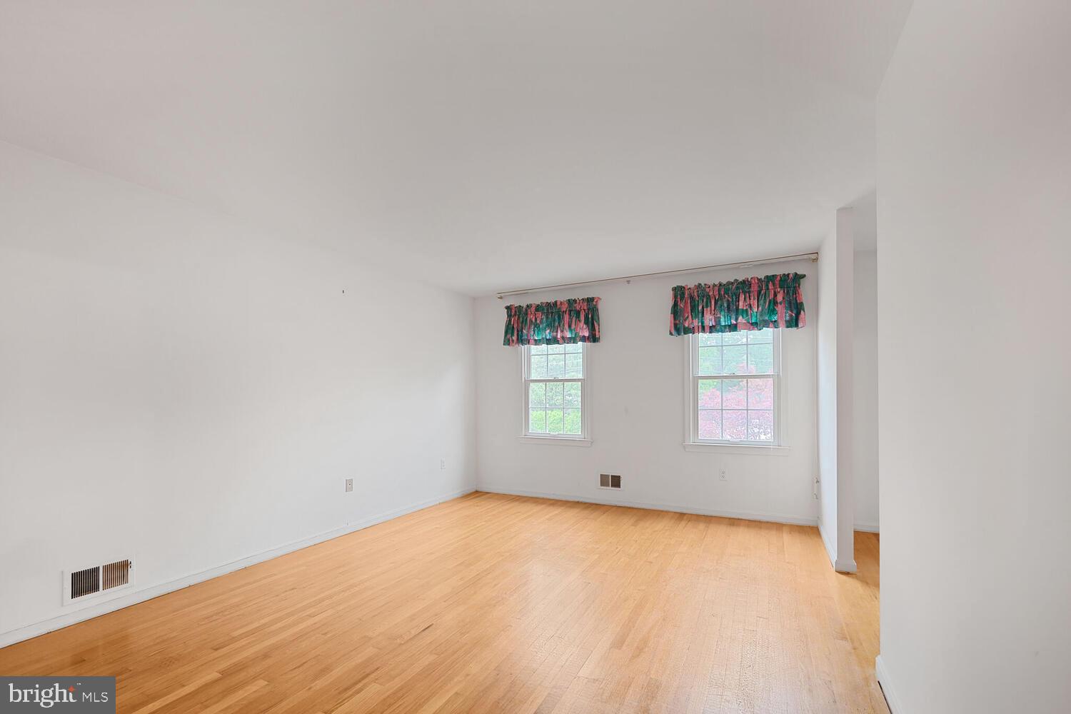 BELLS MILL VILLAGE - Residential