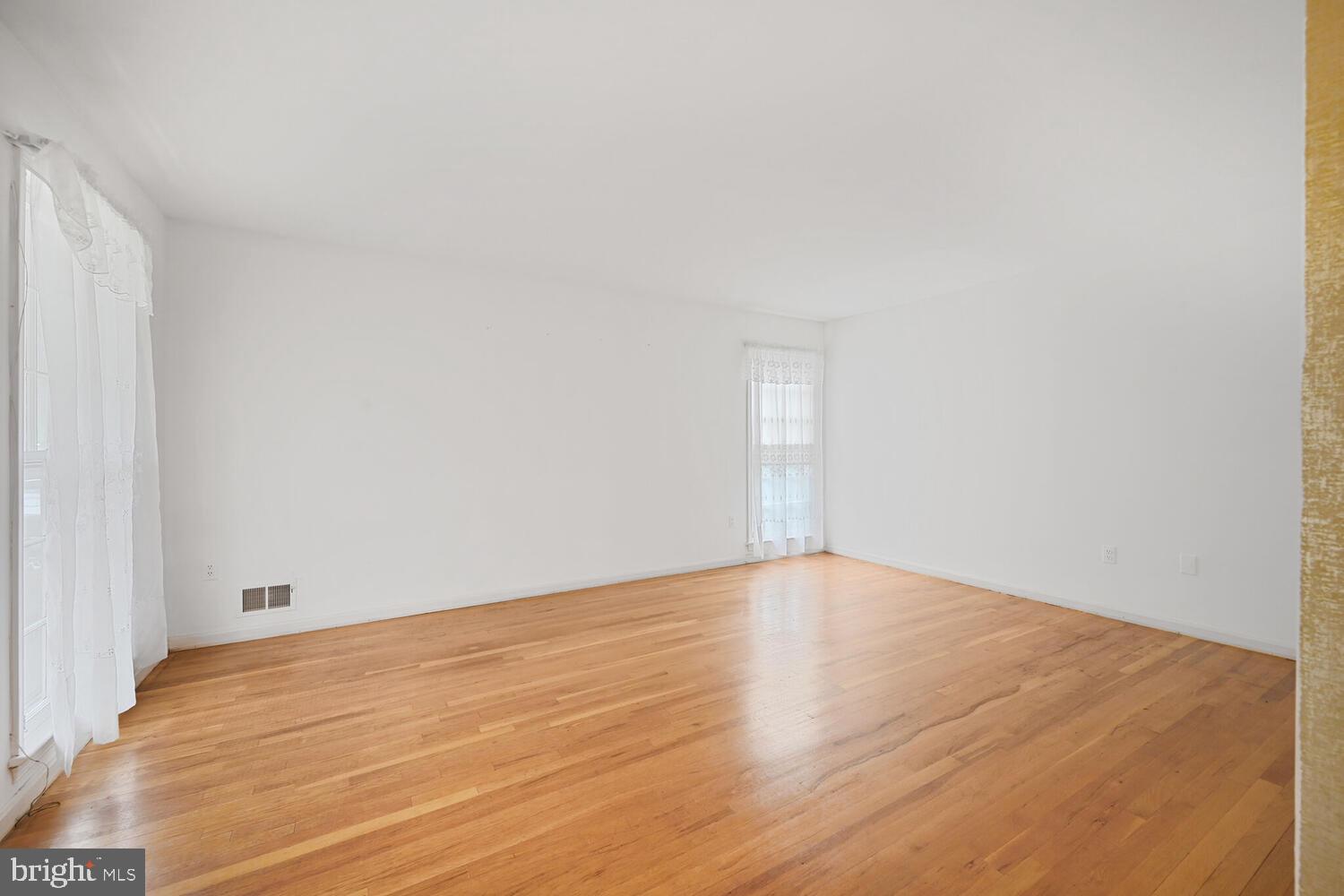 BELLS MILL VILLAGE - Residential