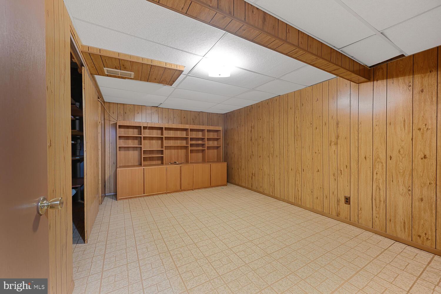 BELLS MILL VILLAGE - Residential