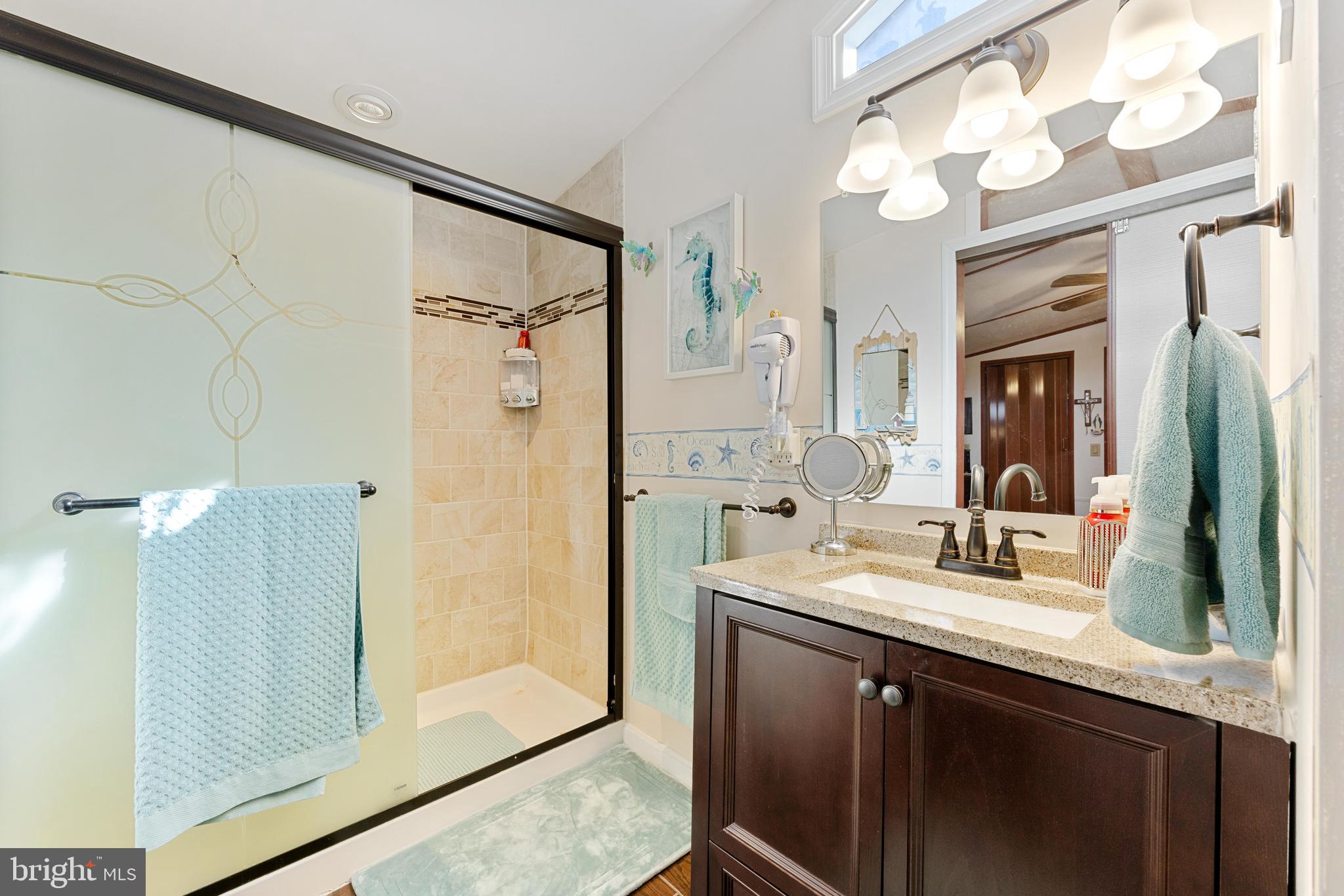 BISCAYNE BAY VILLAGE - Residential