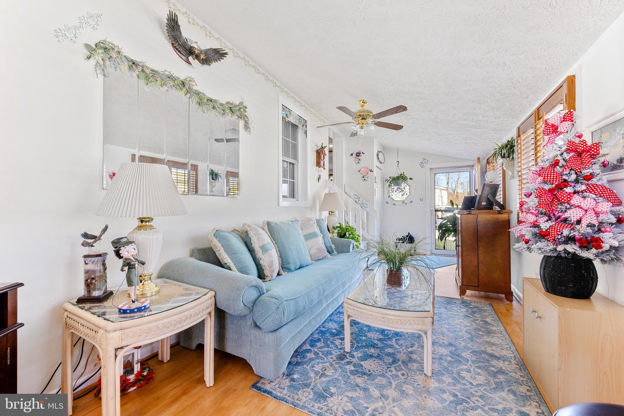 BISCAYNE BAY VILLAGE - Residential