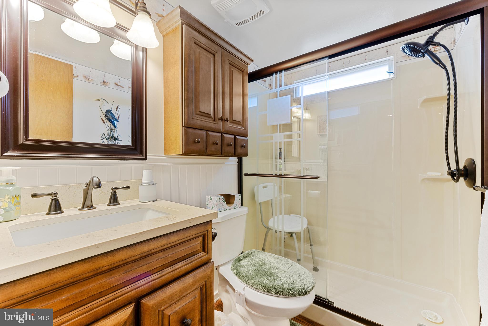 BISCAYNE BAY VILLAGE - Residential