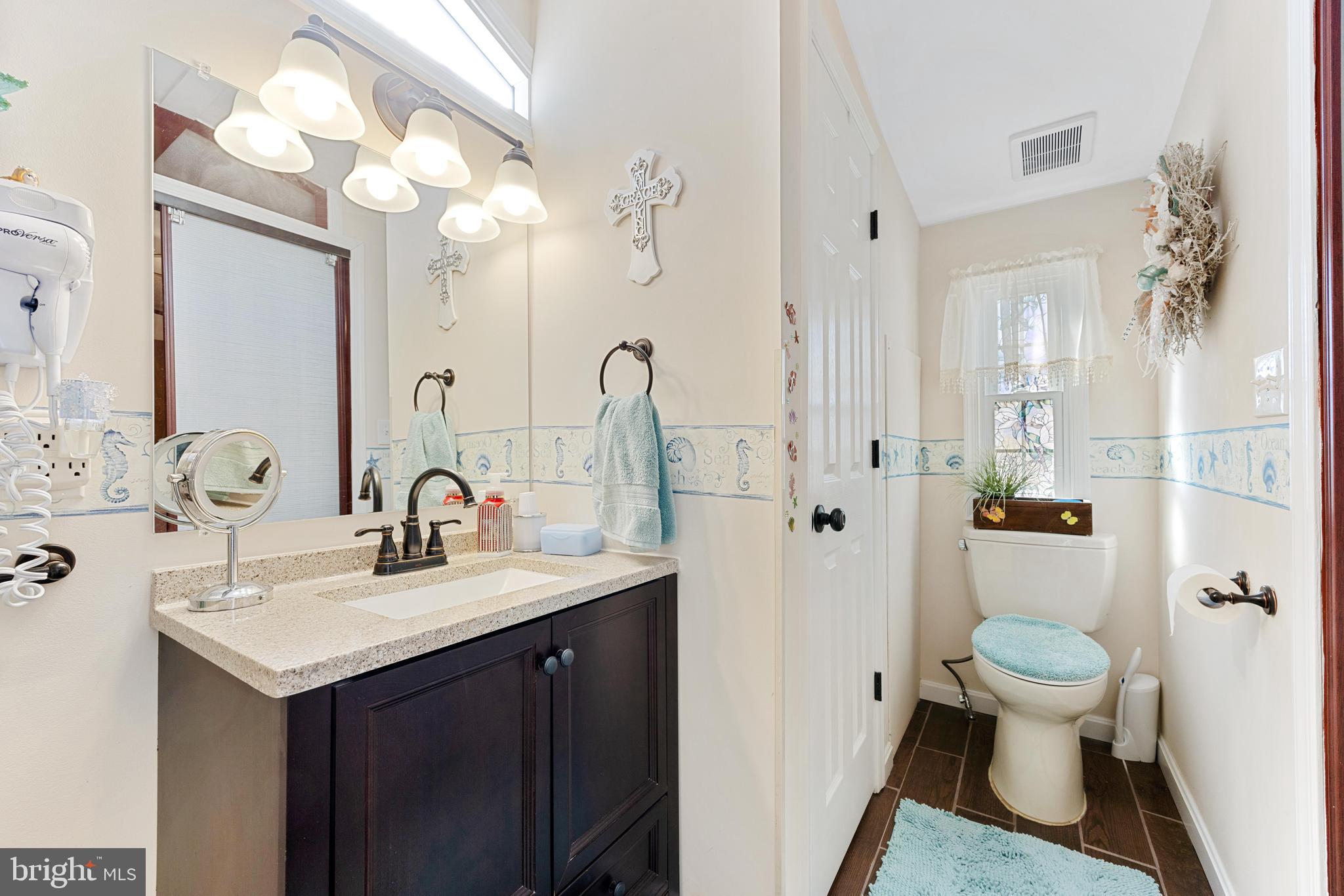 BISCAYNE BAY VILLAGE - Residential