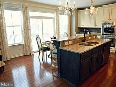 QUIET INHERITANCE - Residential