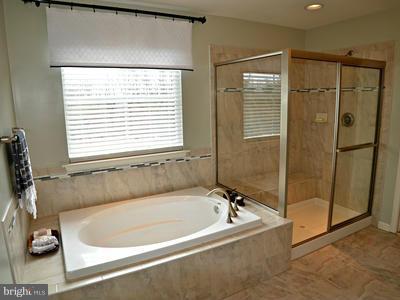 QUIET INHERITANCE - Residential