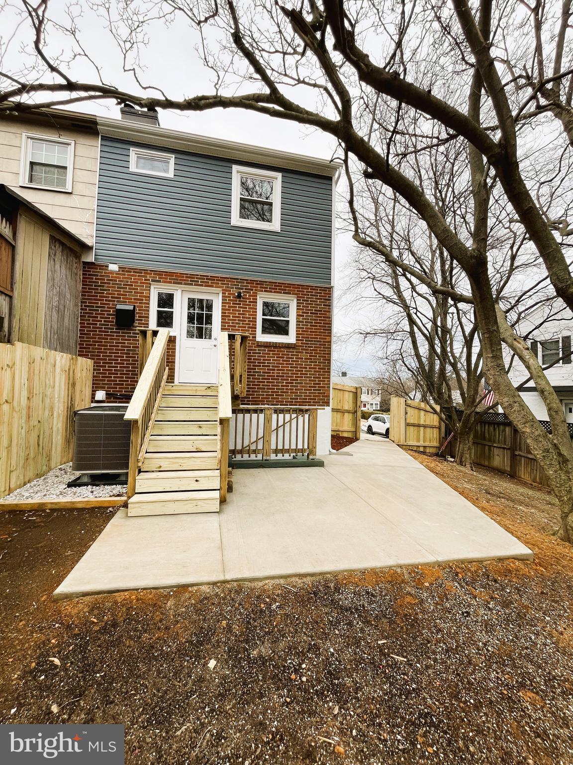 BUCKNELL HEIGHTS - Residential