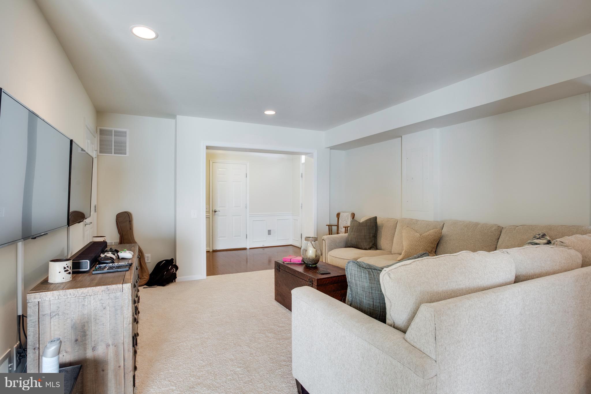 BRAMBLETON - Residential Lease