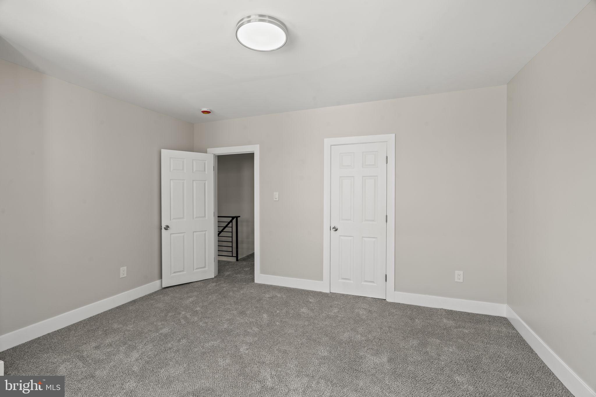 WEST OAK LANE - Residential