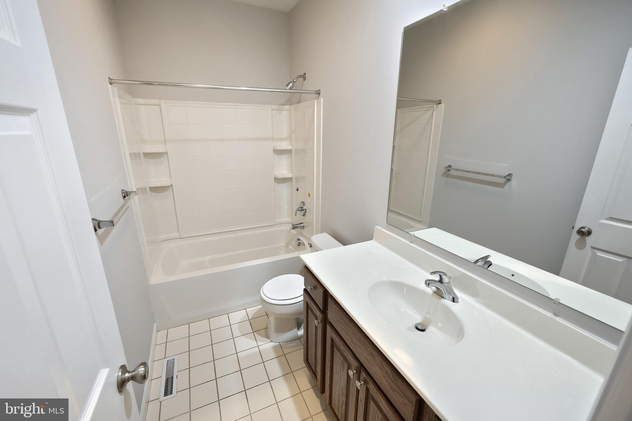 SAGE HILL - Residential