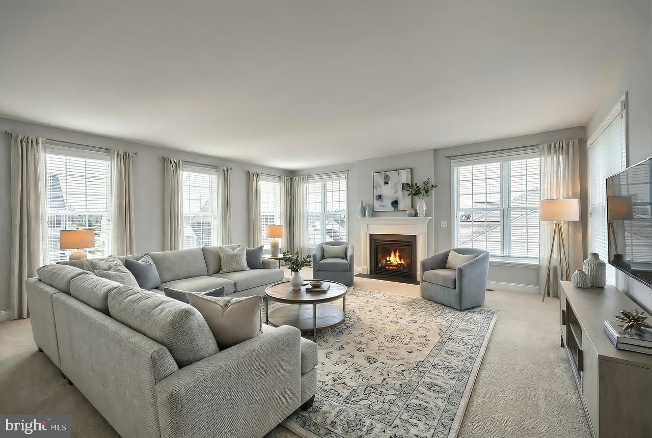 SAGE HILL - Residential