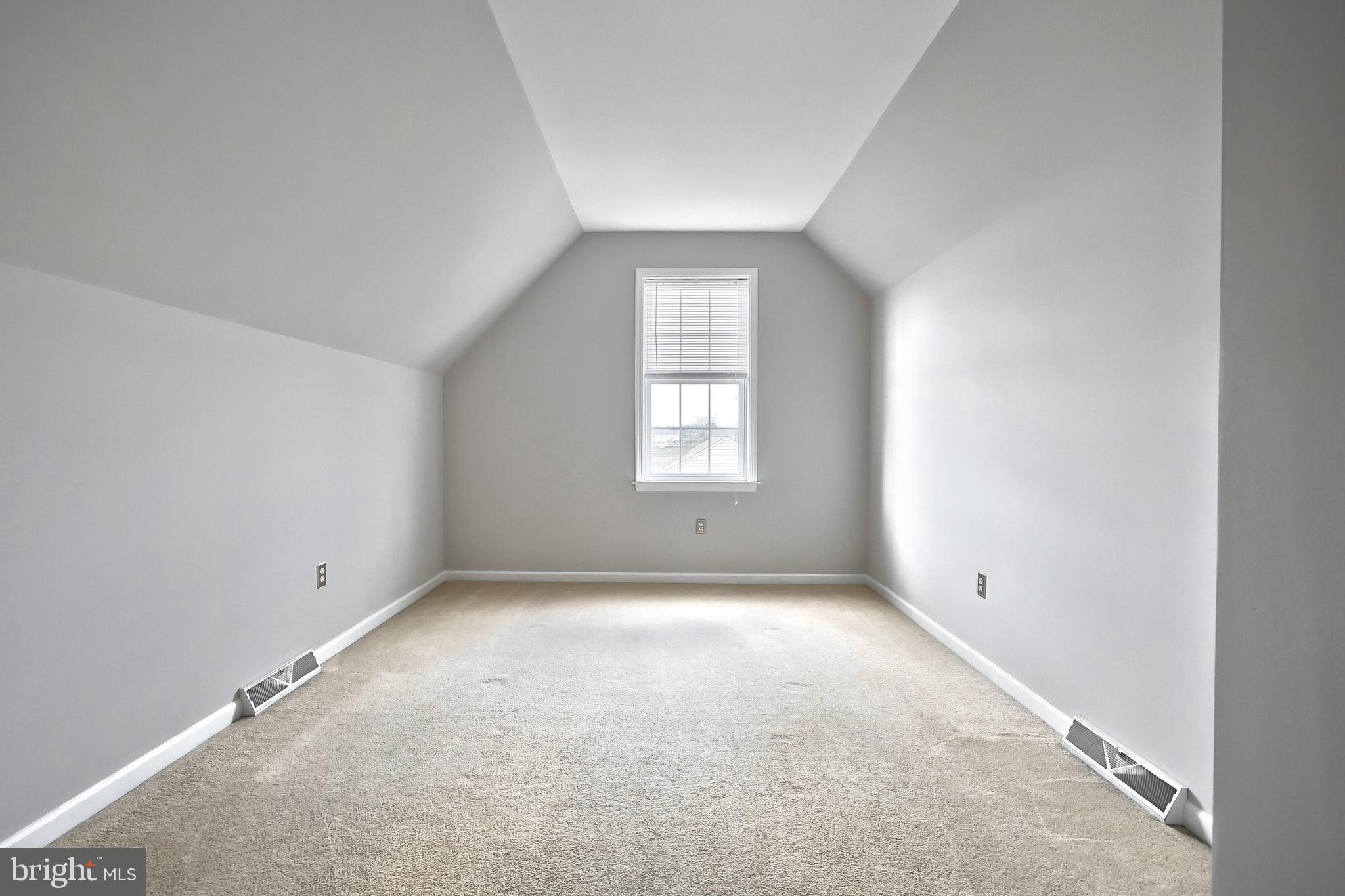 SAGE HILL - Residential