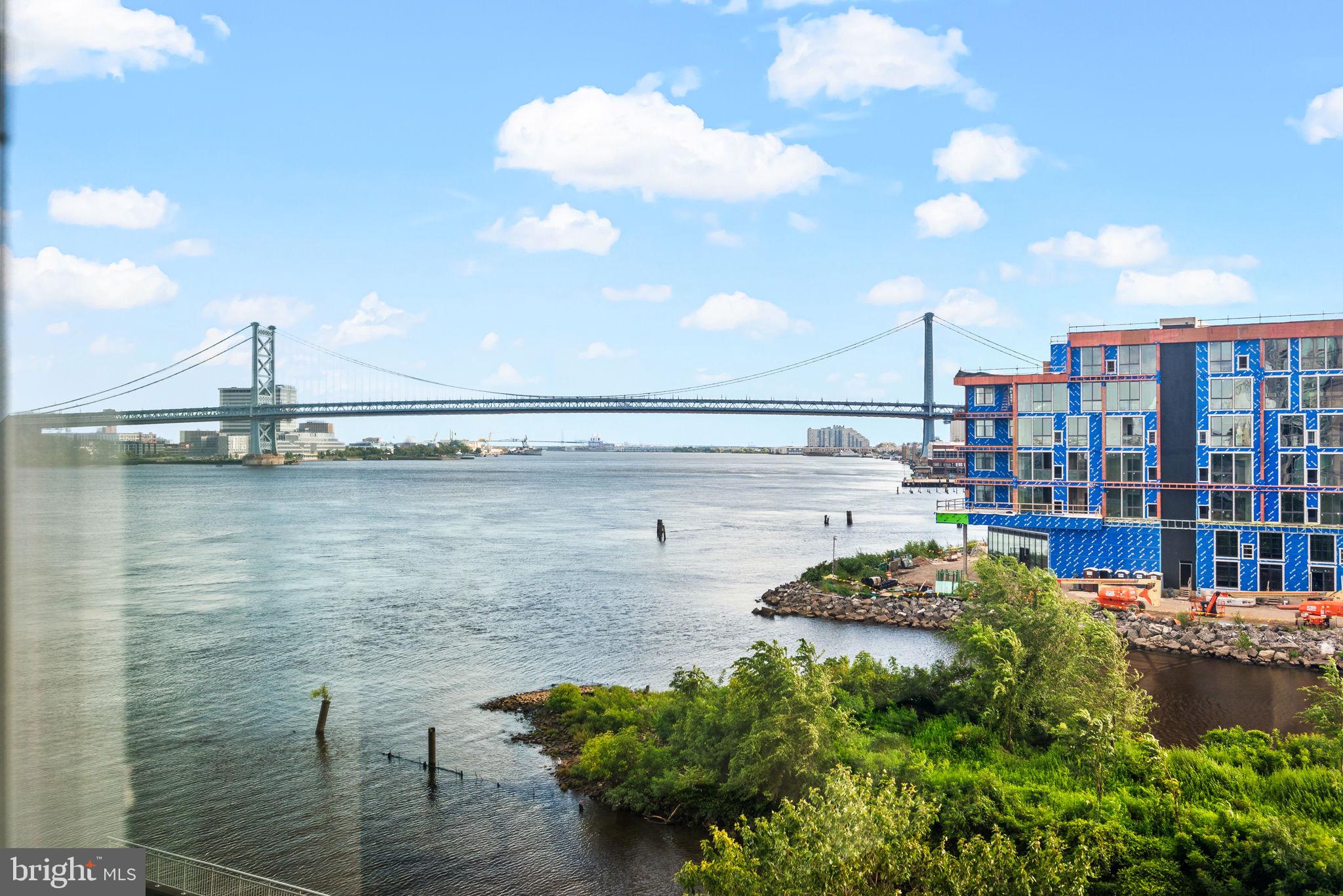 901 N PENN STREET P404