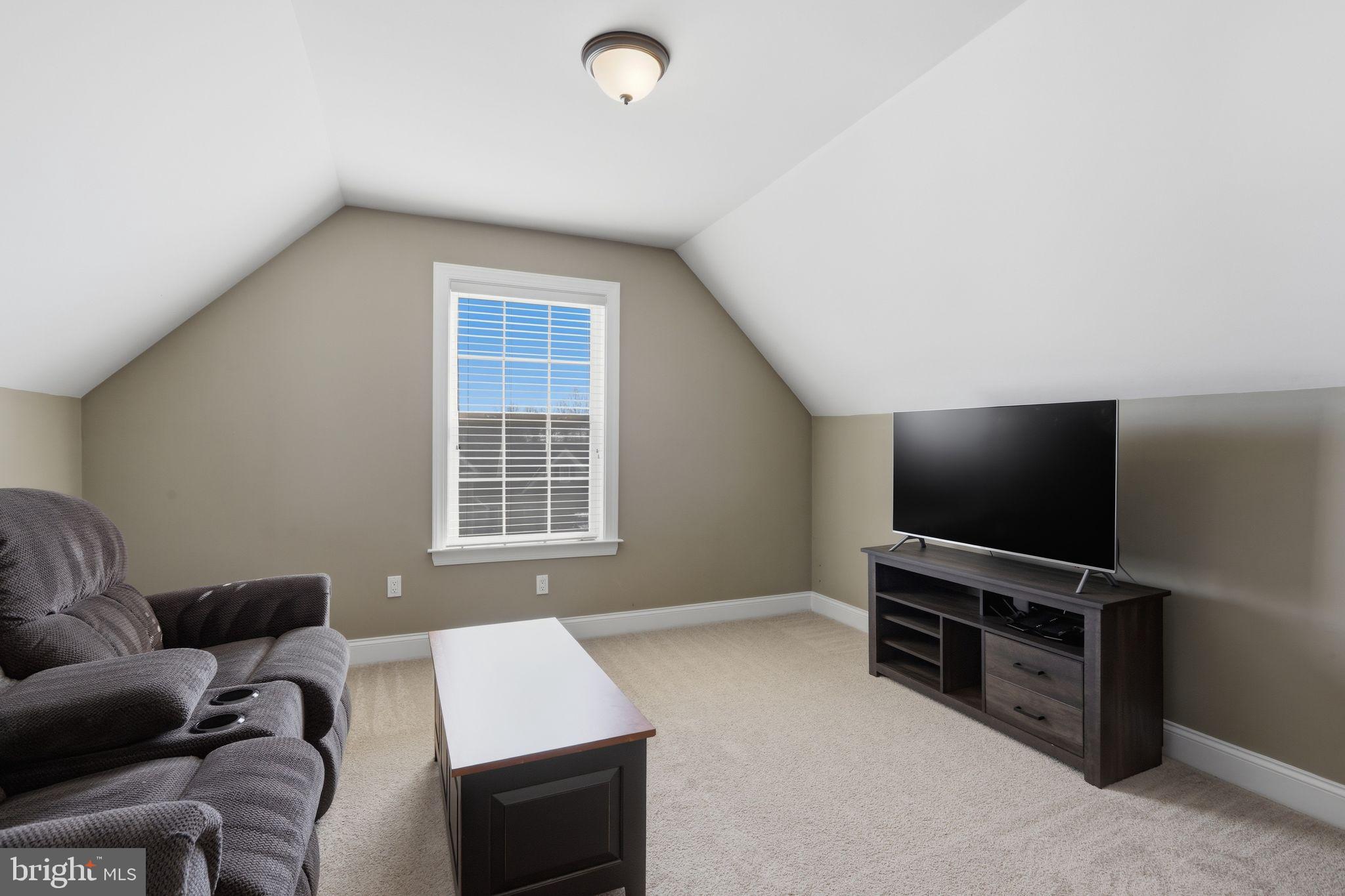 CHESTNUT RIDGE ESTATES - Residential