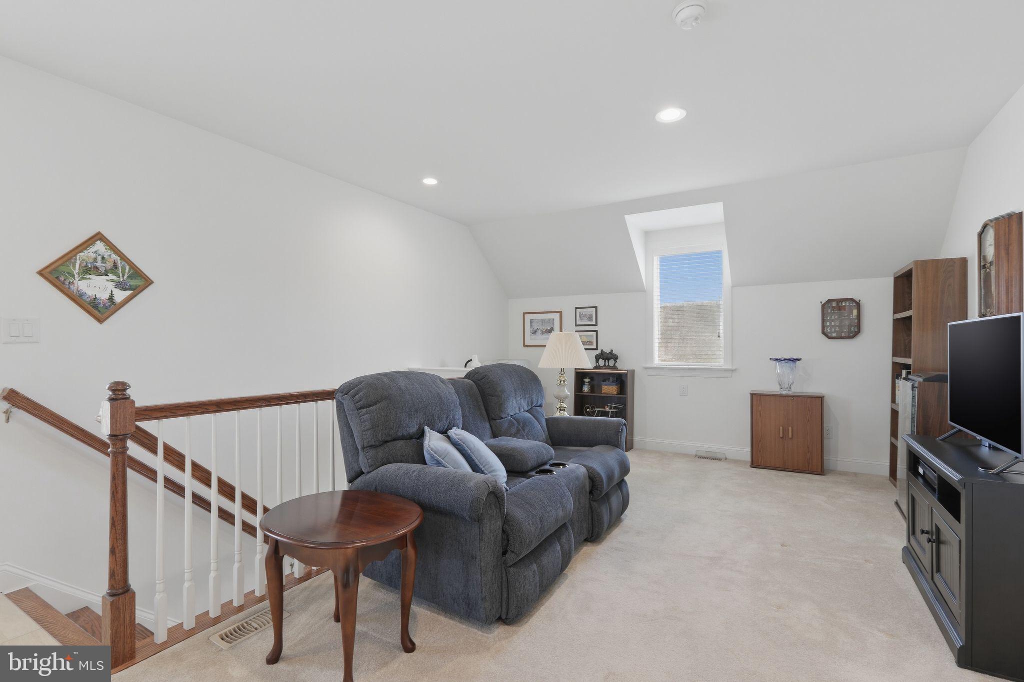 CHESTNUT RIDGE ESTATES - Residential