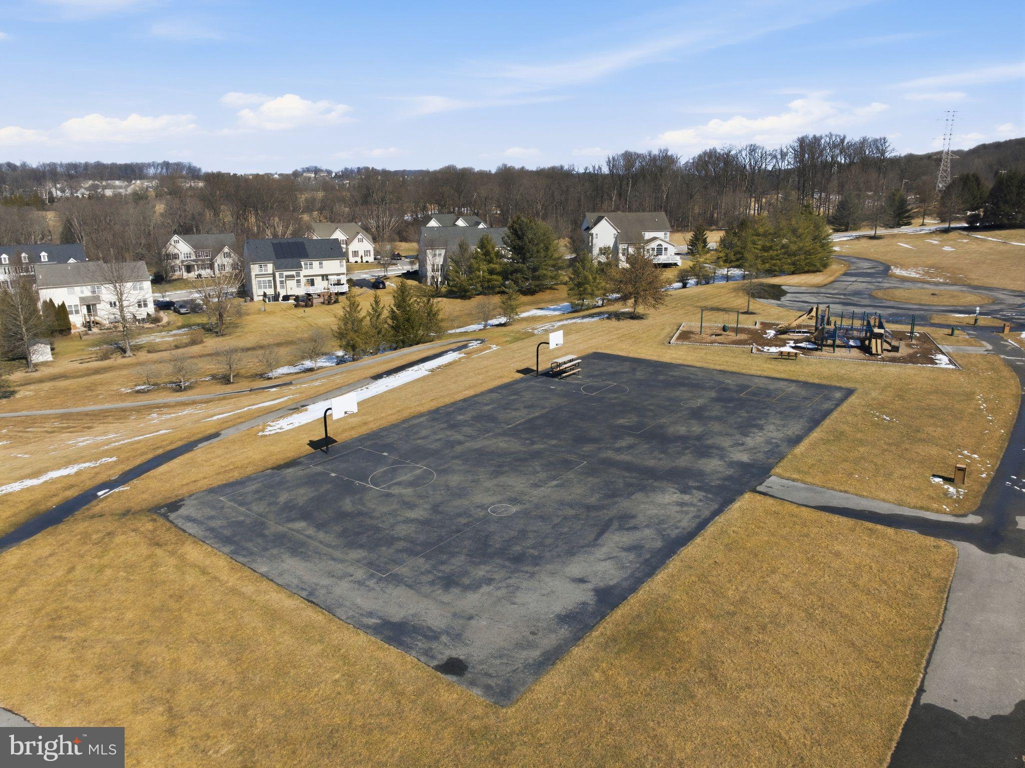 CHESTNUT RIDGE ESTATES - Residential