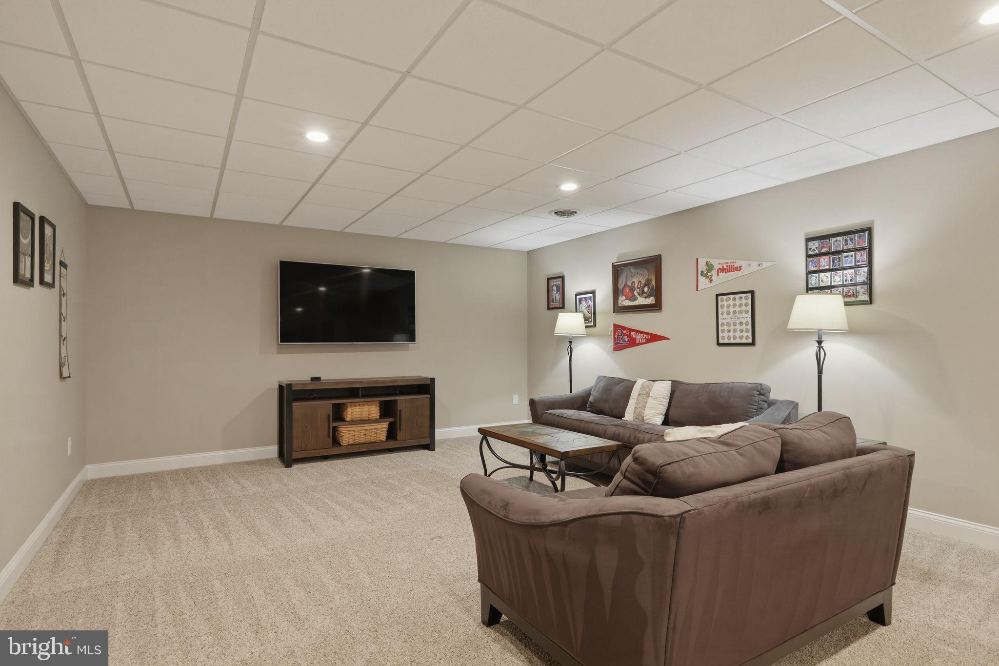 CHESTNUT RIDGE ESTATES - Residential