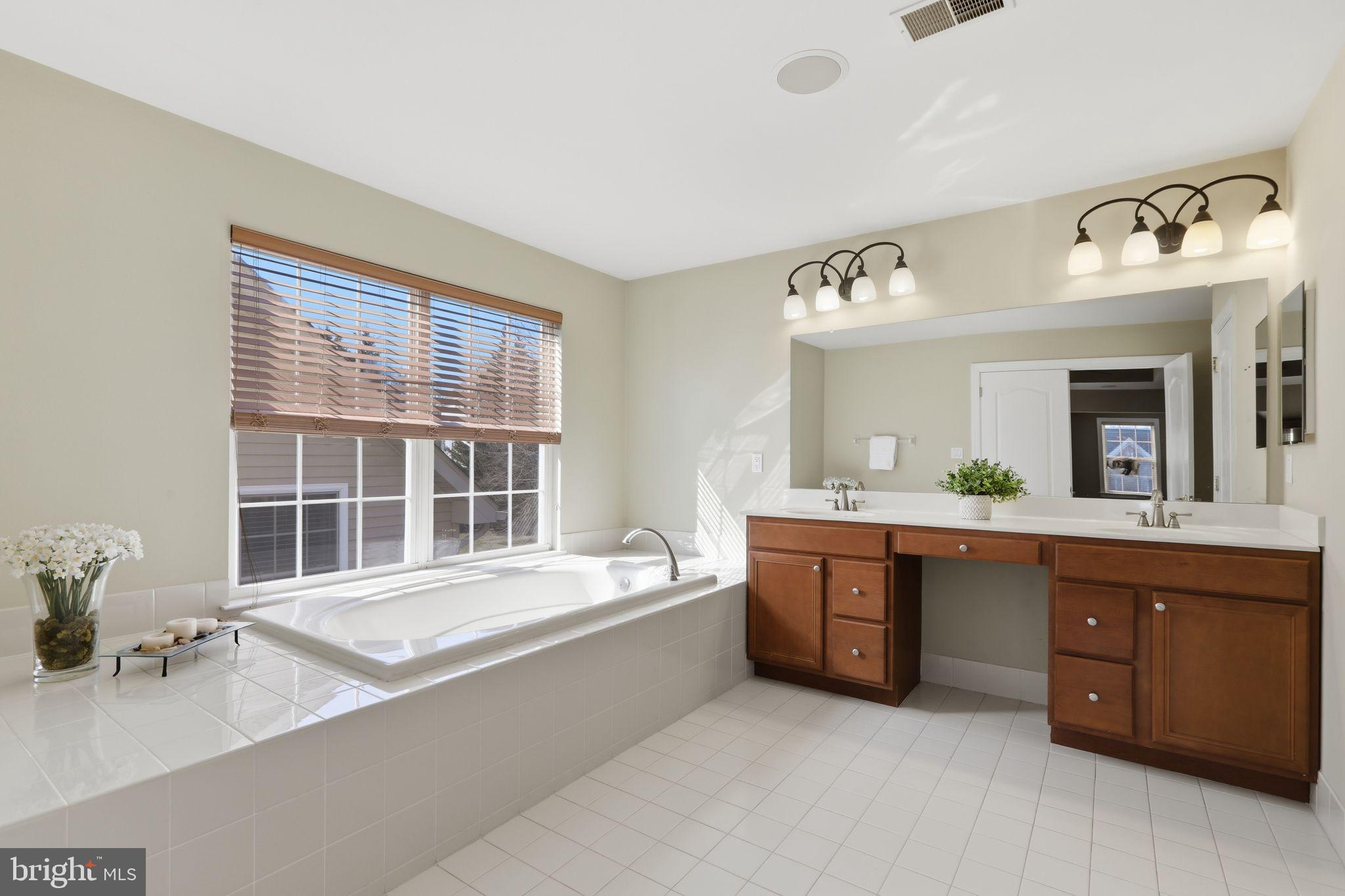 CHESTNUT RIDGE ESTATES - Residential