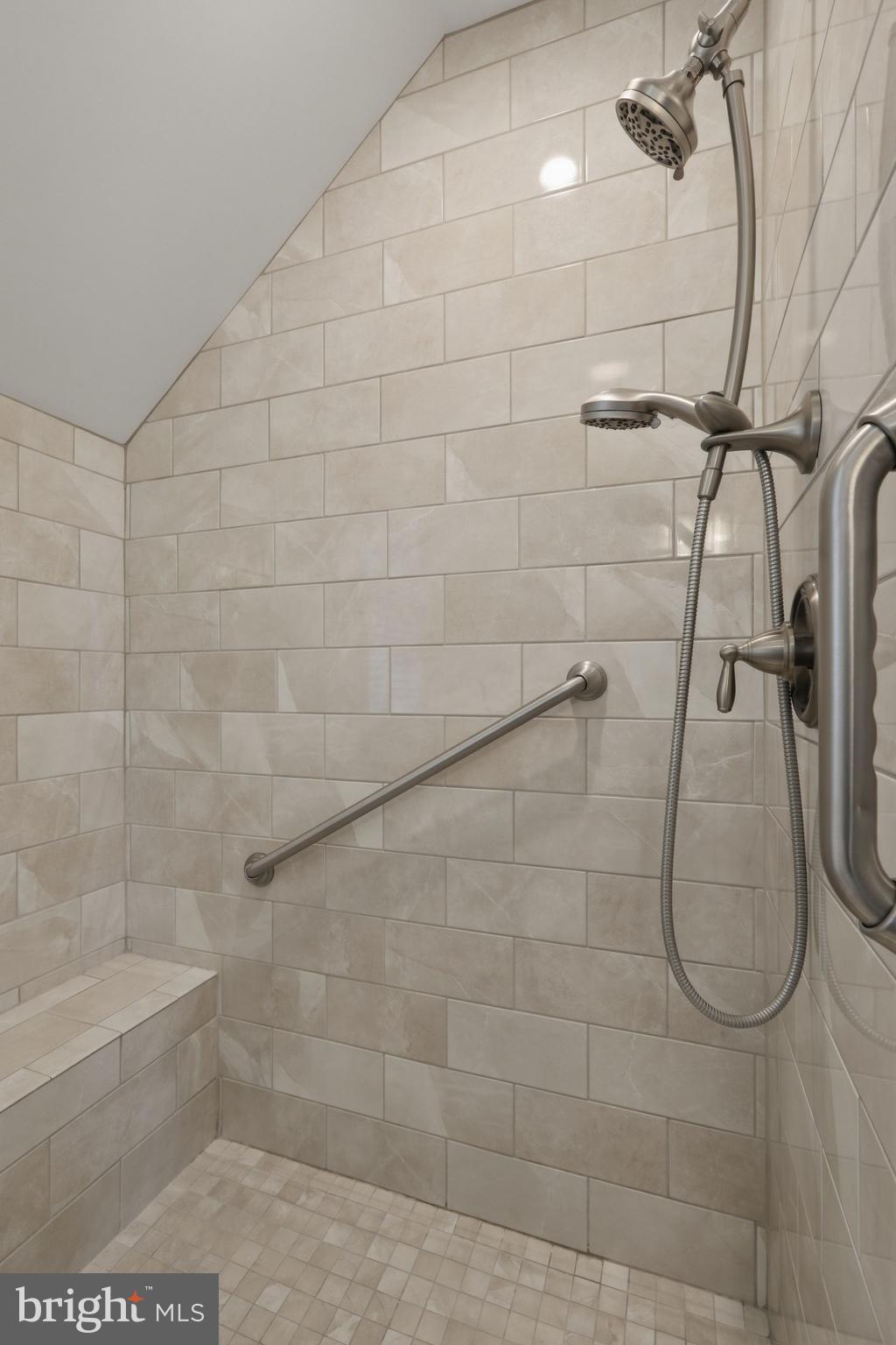 CHESTNUT RIDGE ESTATES - Residential