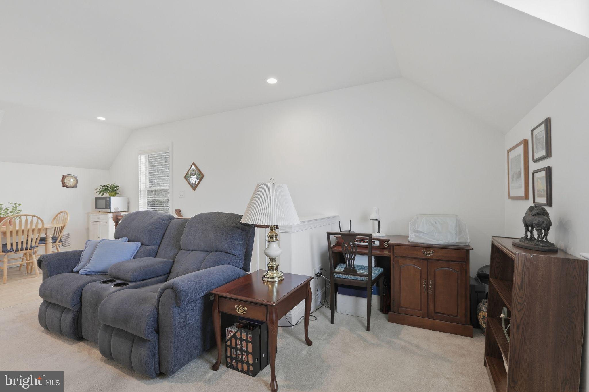 CHESTNUT RIDGE ESTATES - Residential