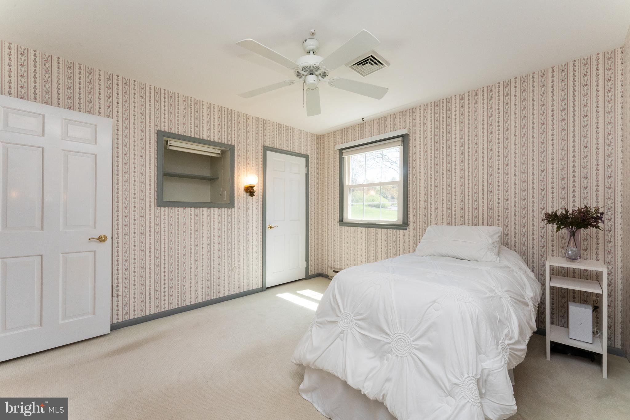 VALLEY VIEW - Residential