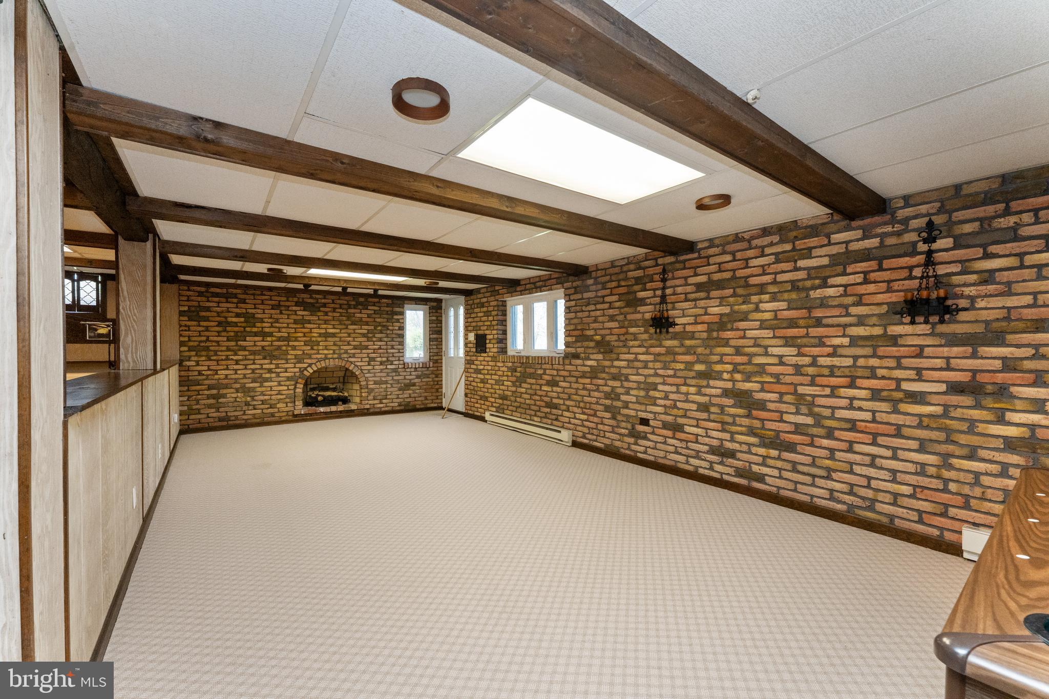 VALLEY VIEW - Residential