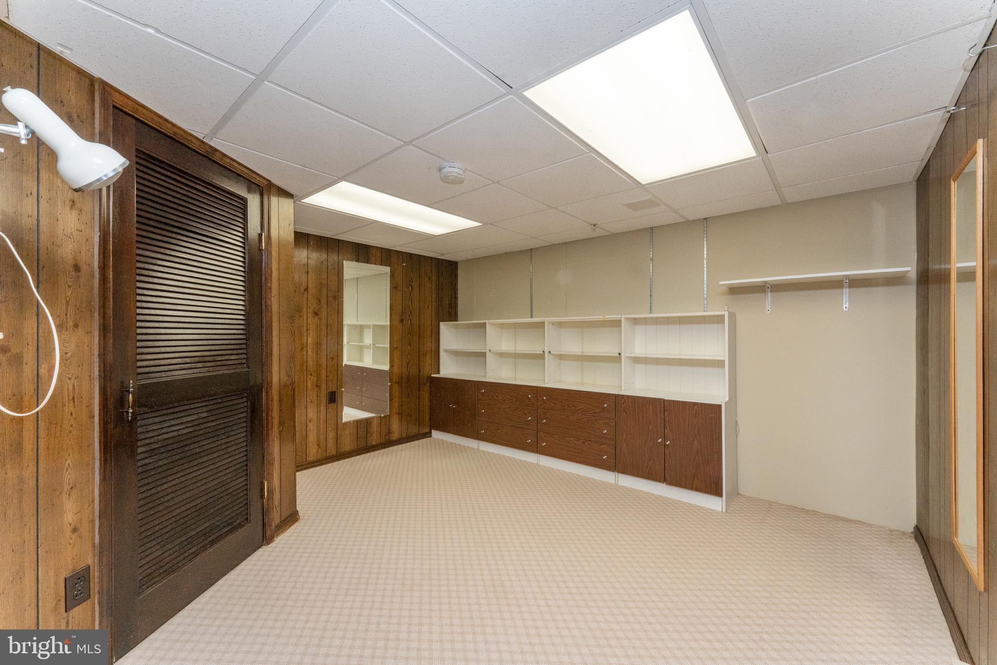 VALLEY VIEW - Residential