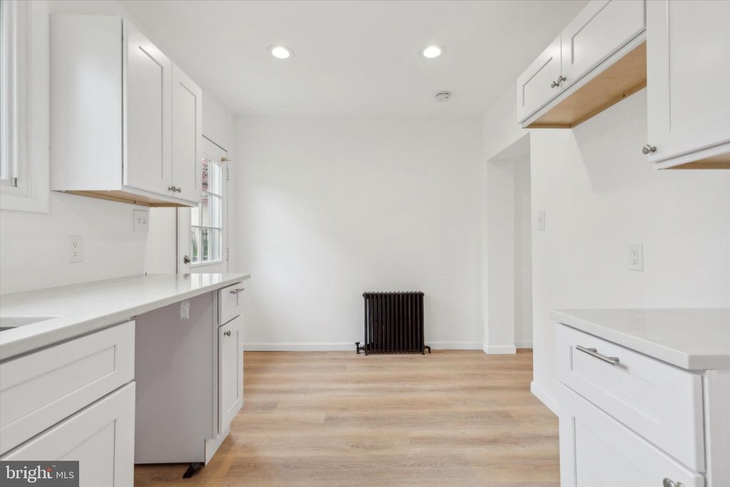 Photo of 823 Coates Street, BRIDGEPORT, PA 19405 (MLS # PAMC2160104)