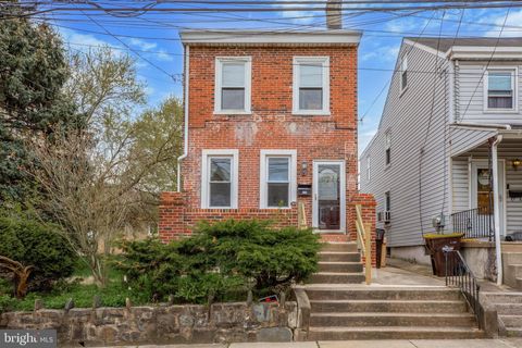 823 COATES STREET BRIDGEPORT PA 19405