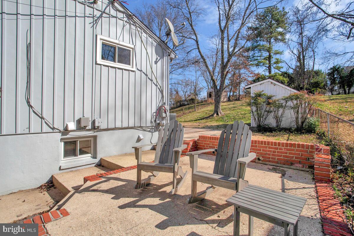 KERBY HILL - Residential Lease