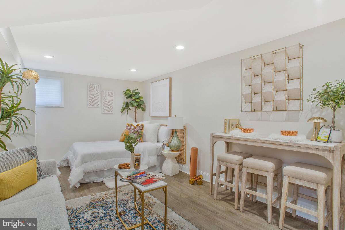 KERBY HILL - Residential Lease