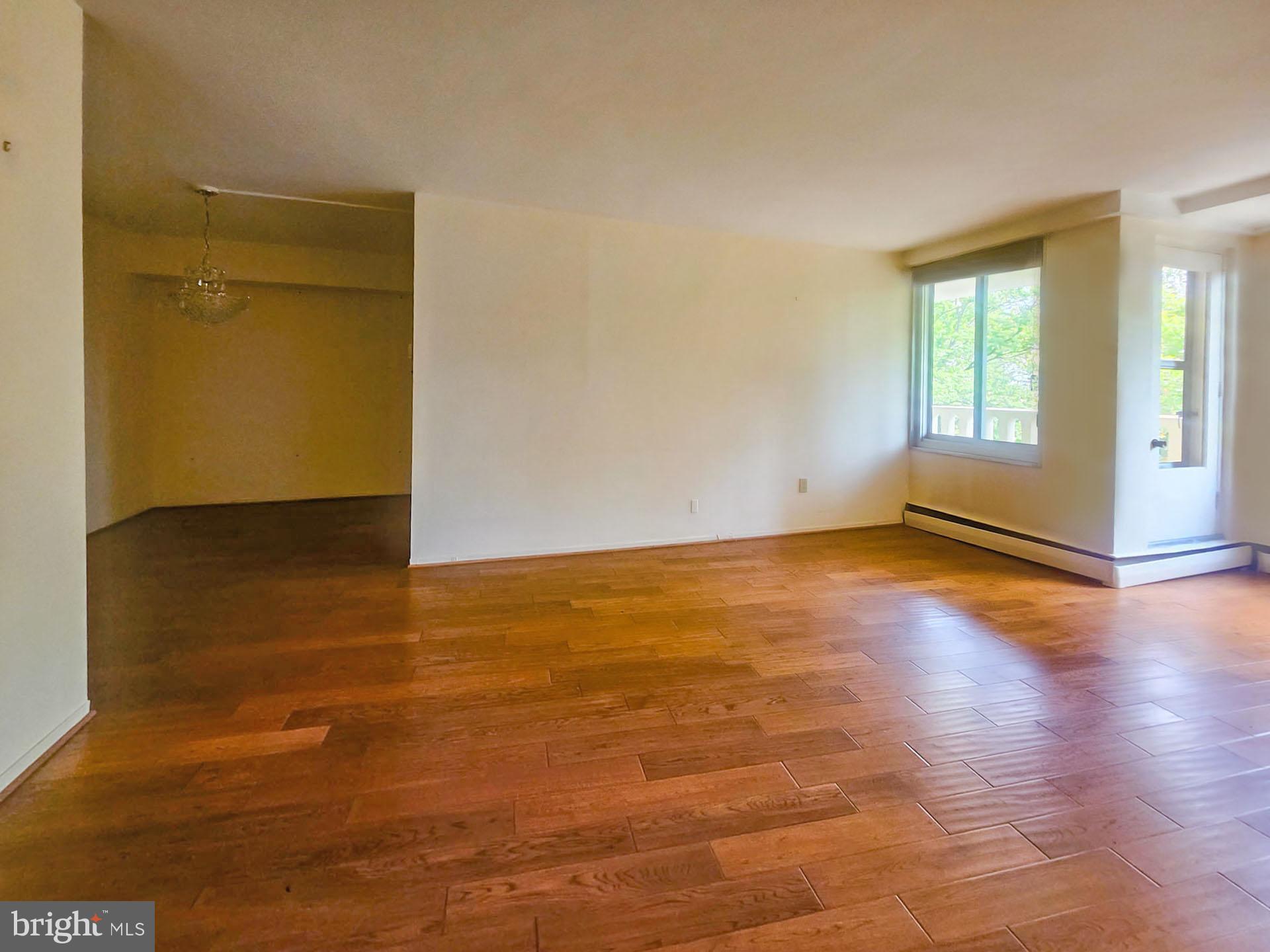 PRESIDENTIAL ESTS - Residential