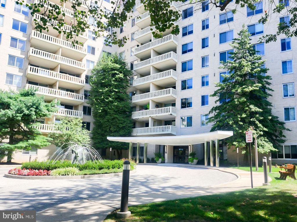 Photo of 191 Presidential Boulevard #R414, BALA CYNWYD, PA 19004 (MLS # PAMC2157568)
