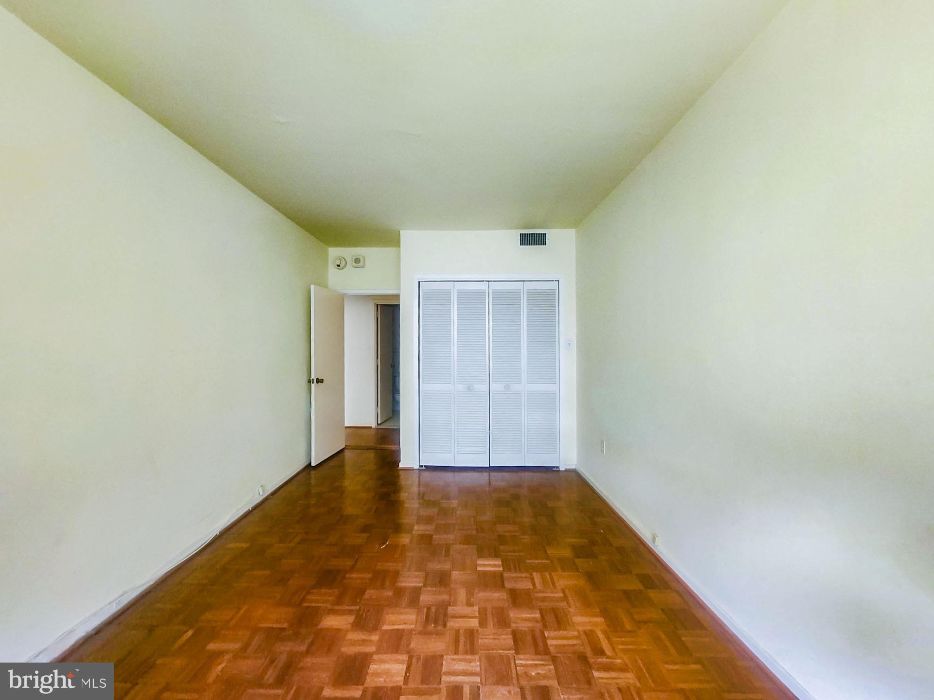 PRESIDENTIAL ESTS - Residential