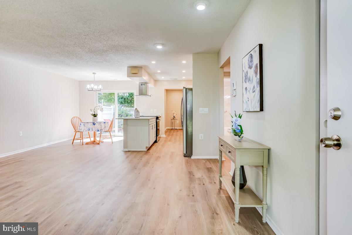 ROSSMOOR MUTUAL #13 - Residential