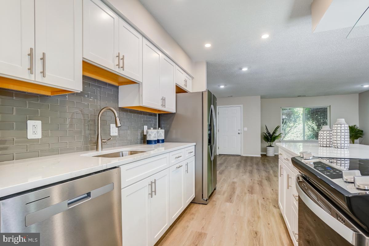 ROSSMOOR MUTUAL #13 - Residential